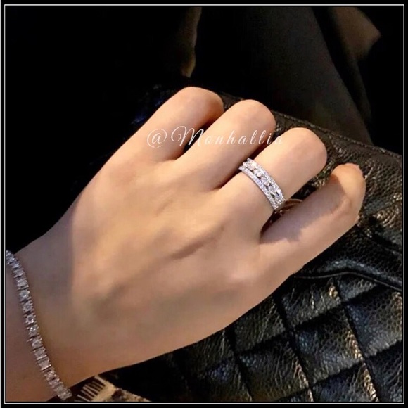 NEW 925 SILVER BRILLIANT SIMULATED DIAMOND ETERNITY BAND - Picture 4 of 6